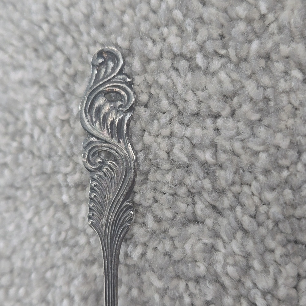 Vintage Silver Plate Scroll Wave Tiny Spoon - Picture 2 of 4